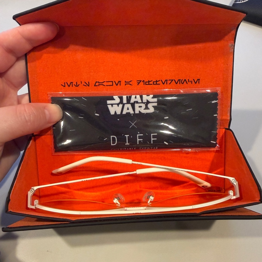 Diff Luke Skywalker Starfighter Sunglasses - image 8